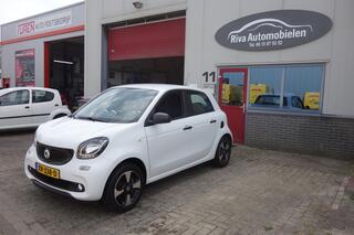 smart-eq-forfour-business-solution-