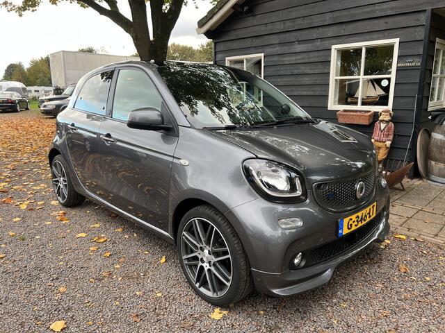 Smart EQ FORFOUR BRABUS 18 kWh/82PK LEER/PANO