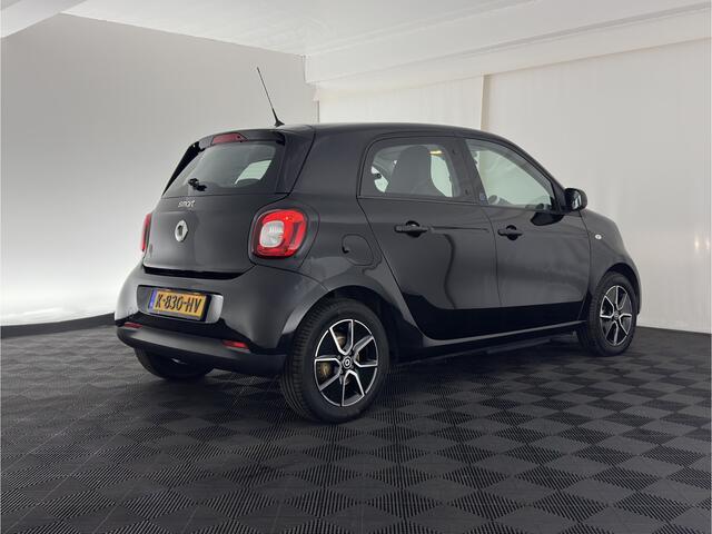Smart EQ FORFOUR Essential 18 kWh [ 3-Fase ] {SOH-95%} (INCL.BTW) *FULL-LEATHER | AIRCO | CRUISE | COMFORT-SEATS | 15''ALU*