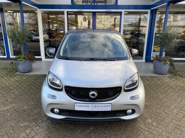 Smart EQ FORFOUR Comfort 18 kWh | Climate Control | LM Velgen | Stoelverwarmin