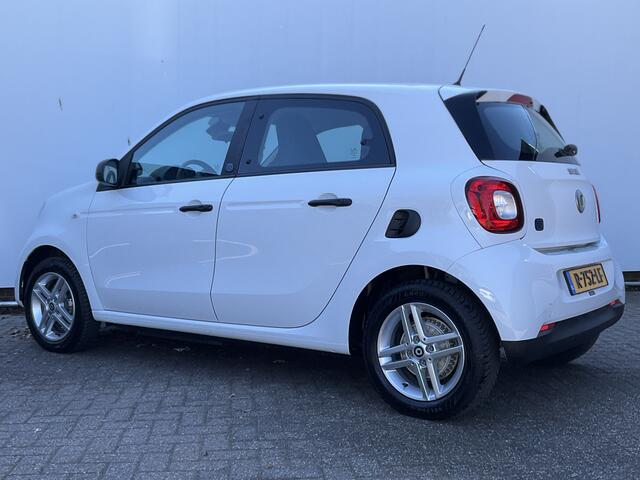 Smart EQ FORFOUR Essential 1Eigenaar Clima Cruise toerenteller