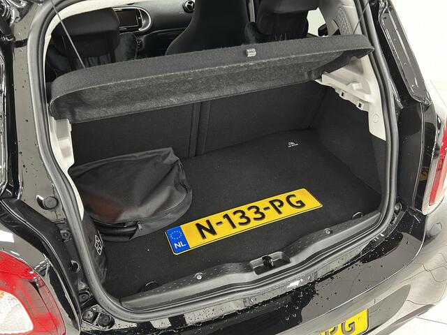 Smart EQ FORFOUR Comfort 18 kWh PARKEERSENSOREN ACHTER | CLIMATE CONTROL | LICHTMETALEN VELGEN | STOELVERWARMING