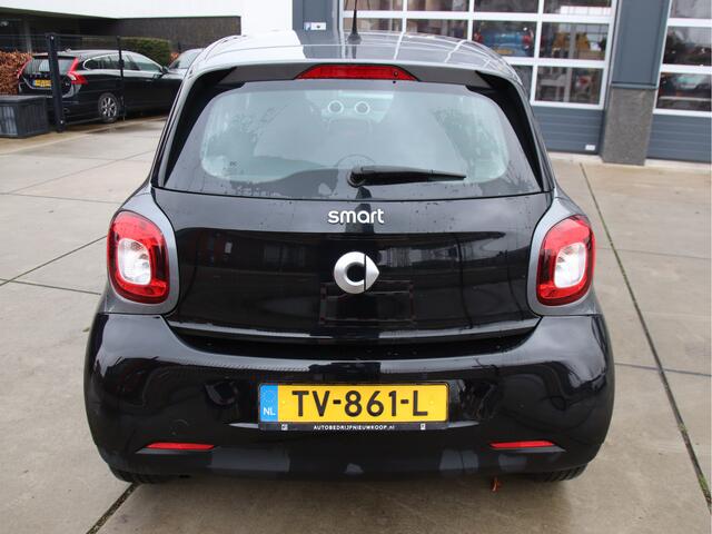 Smart FORFOUR 1.0 Business Solution NL-auto, Clima, Cruise, LMV Prijspakker!