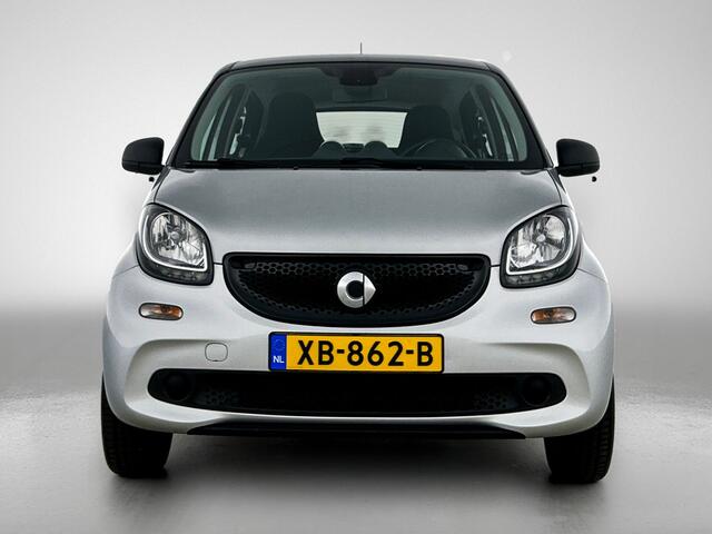 Smart FORFOUR 1.0 Business Solution 5drs. / Airco-ecc. / Cruise control / Radio multimedia / Apk 12-2026