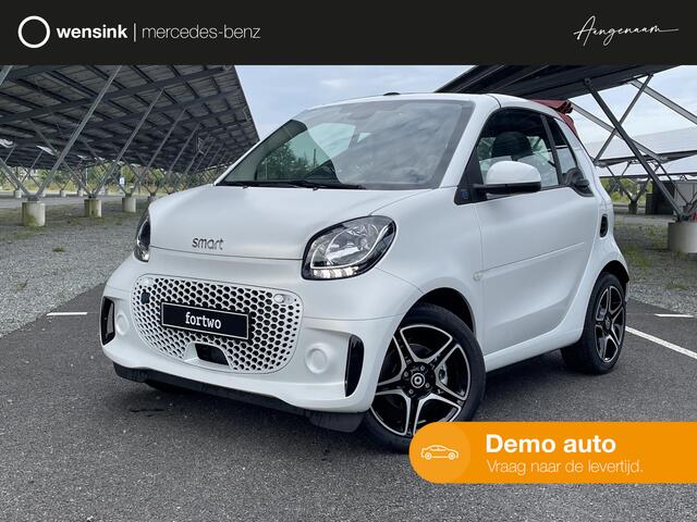 Smart FORTWO cabrio EQ Comfort 18 kWh | Winterpakket | Rood dak | Carbon optiek interieur | Auto klimaat | SEPP subsidie |