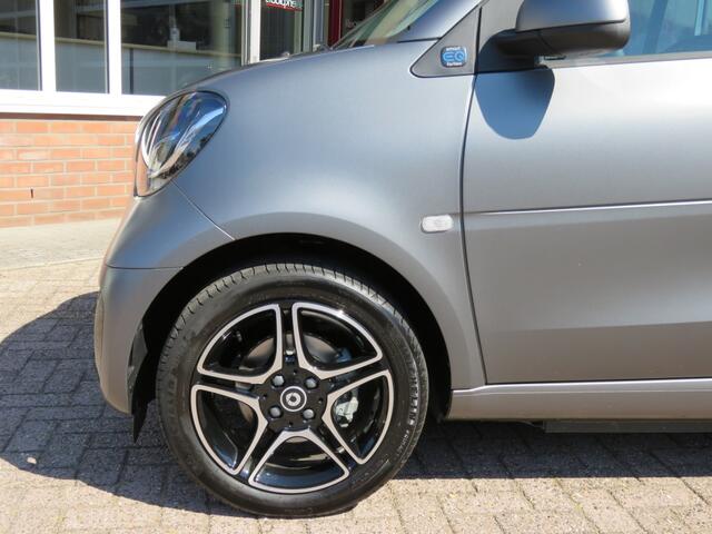 Smart FORTWO EQ Comfort / 160KM NEDC / Matt / Stoelverw. / FABRIEKS garantie