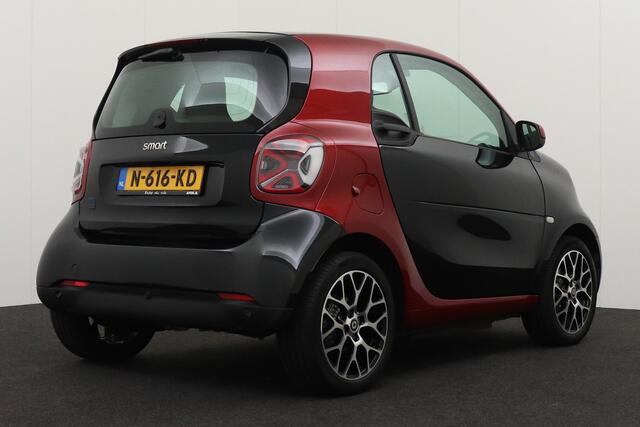 Smart FORTWO EQ Comfort PLUS Pano-dak Camera Carplay Leder