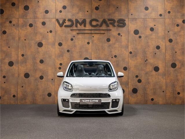 Smart FORTWO cabrio EQ BRABUS Style 18 kWh | 1 of 50 | WIDESTAR bodykit | Carplay | JBL | Achteruitrijcamera |