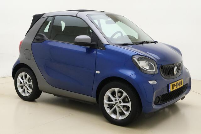 Smart FORTWO cabrio 1.0 Perfect Automaat Cabriolet | Climate control Stoelverwarming | Lichtmetalen velgen | Weinig kilometers | Radio | Bluetooth