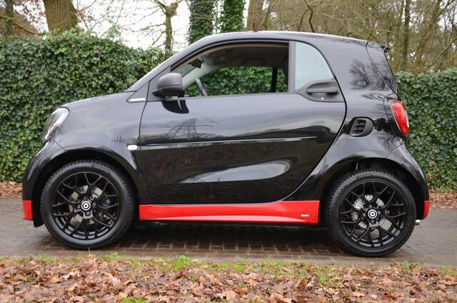 Smart FORTWO 1.0 Passion BRABUS Navi/Ecc/BRABUS Sportpakket/Apple Carplay/Android Auto/Cruise control