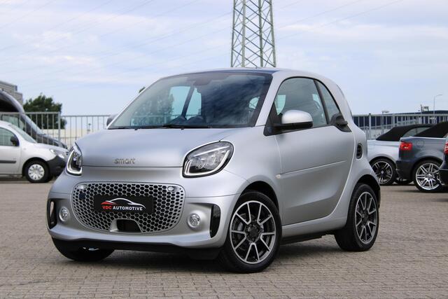 Smart FORTWO EQ BRABUS Mattrunner Brabus Mattrunner | Camera | Stoelverwarming | DAB | LED | Verwarmd Stuur