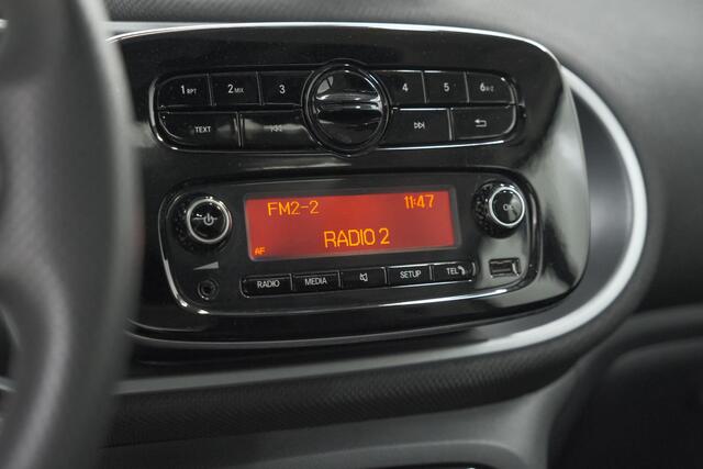 Smart FORTWO 1.0 Passion | Automaat | Airco | Glazen dak | Cruise Control