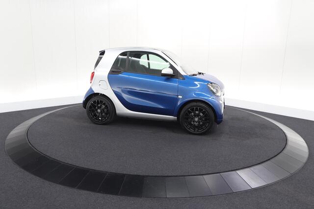 Smart FORTWO 1.0 Passion | Automaat | Airco | Glazen dak | Cruise Control