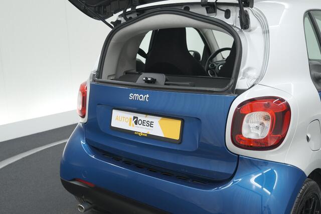 Smart FORTWO 1.0 Passion | Automaat | Airco | Glazen dak | Cruise Control