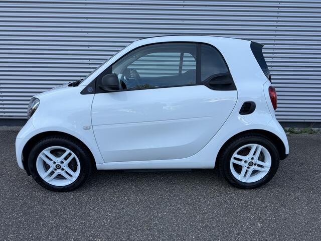 Smart FORTWO EQ Comfort PLUS Stoelverwarming Cruise SOH 93% Clima 16" lichtmetaal