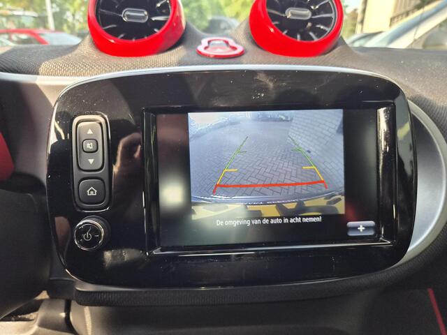 Smart FORTWO cabrio 1.0 Turbo BRABUS Look! smart fortwo cabrio 1.0 Turbo Pure