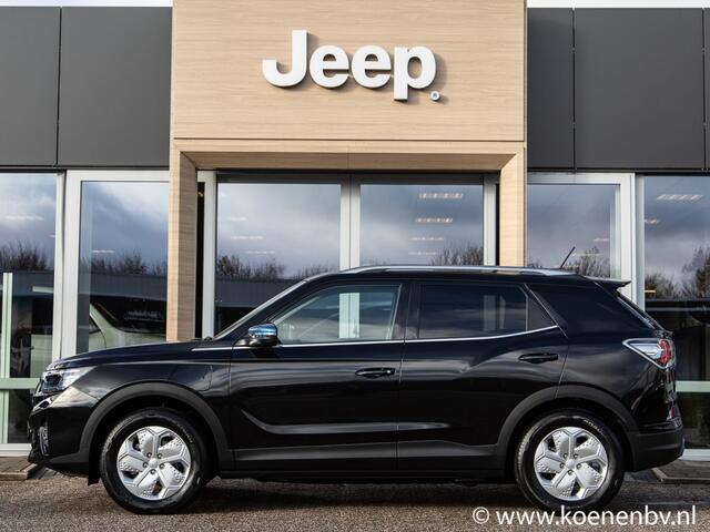 Ssangyong KORANDO Titanium / Leer / LED / Navi / 1500Kg trekgew