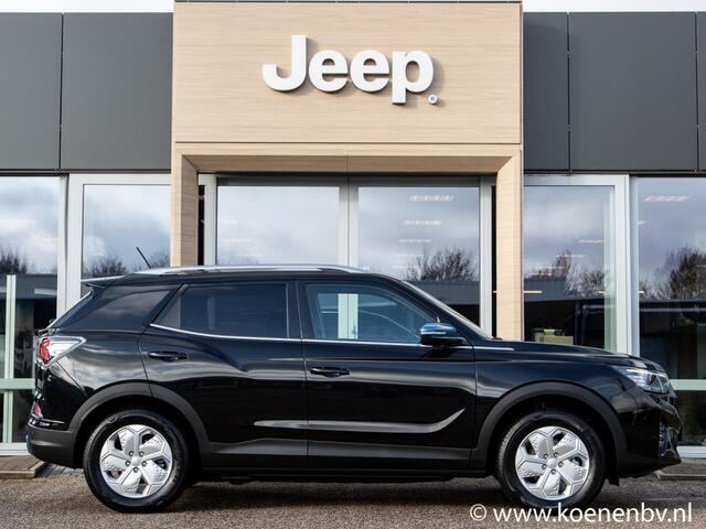 Ssangyong KORANDO Titanium / Leer / LED / Navi / 1500Kg trekgew