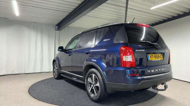 Ssangyong REXTON RX 220 e-XDI Sapphire Automaat 3500KG trekgewicht