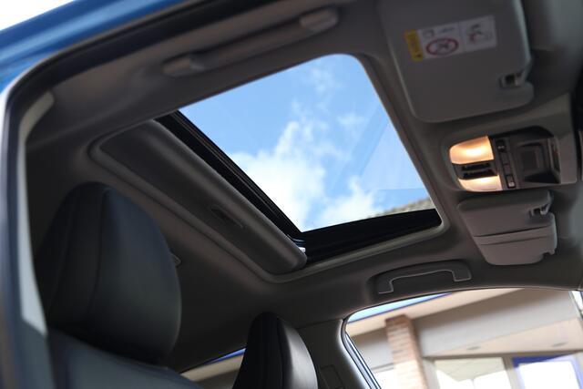 Subaru Crosstrek 2.0ie e-BOXER Aut. Premium Leer Schuifdak LED Camera