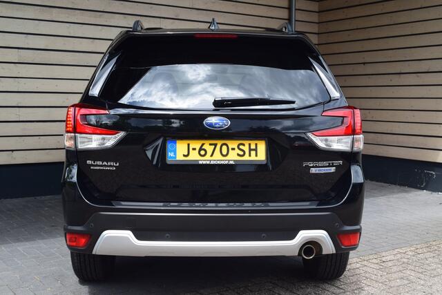 Subaru FORESTER 2.0i e-BOXER First Edition