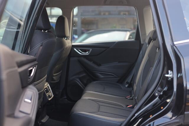 Subaru FORESTER 2.0i e-BOXER COMFORT | AWD | TREKHAAK | 1e EIG!