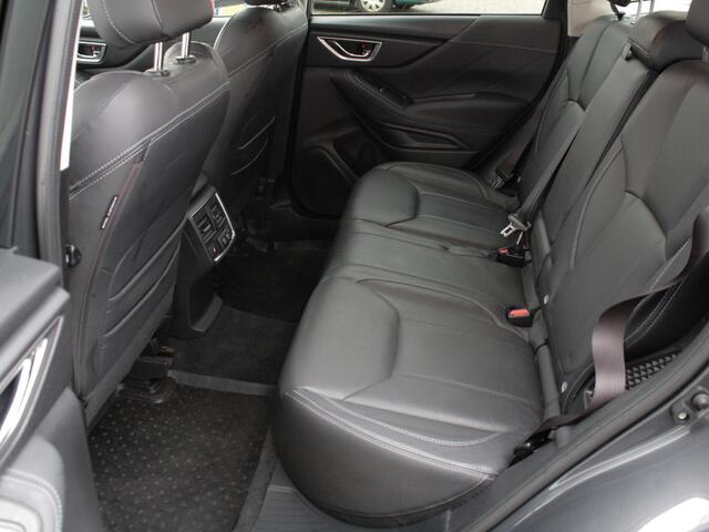 Subaru FORESTER 2.0i e-BOXER First Edition | Navi | Adap. Cruise | Leder | Schuifdak