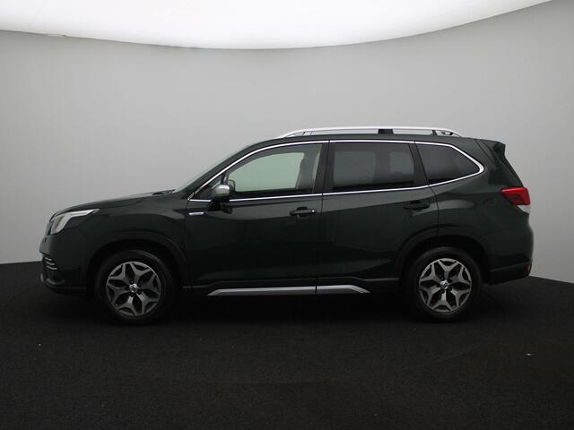 Subaru FORESTER 2.0i e-BOXER Premium | Climate Control | Navigatie | Lichtmetalen Velgen | Cruise Control | Apple Carplay & Android Auto | Parkeersensoren & Achteruitrijcamera |