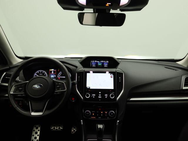Subaru FORESTER 2.0i e-BOXER Premium | Climate Control | Navigatie | Lichtmetalen Velgen | Cruise Control | Apple Carplay & Android Auto | Parkeersensoren & Achteruitrijcamera |