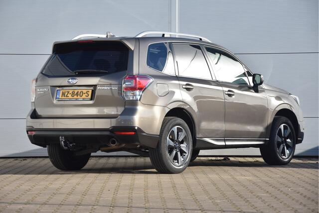 Subaru FORESTER 2.0 Comfort | LED | Panoramadak |
