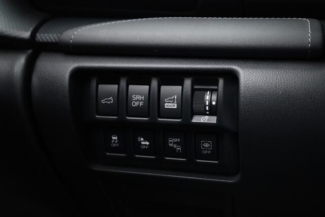 Subaru FORESTER 2.0i e-BOXER First Edition | Schuifdak | Camera | Afn. Trekhaak | Adapt. Cruise | Stoel- Stuurverw. | Navi