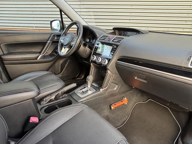 Subaru FORESTER 2.0 Premium AWD | 1e Eigenaar | Afn. Trekhaak | Panoramadak | 4x4 |