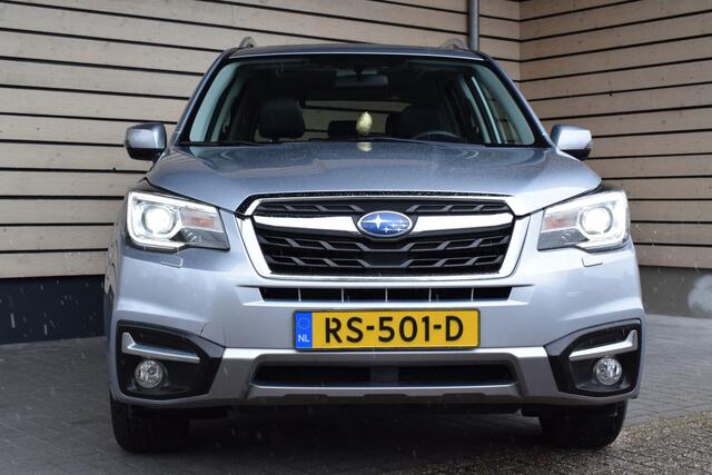 Subaru FORESTER 2.0 Premium - Trekhaak - Dealer onderhouden