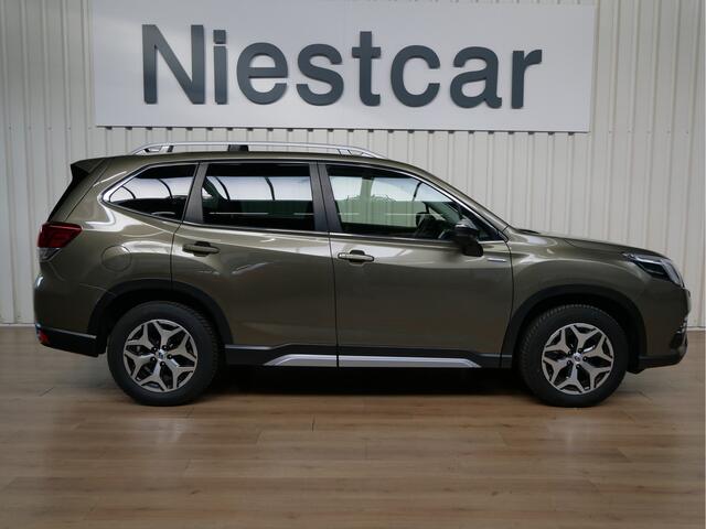 Subaru FORESTER 2.0i e-BOXER Luxury