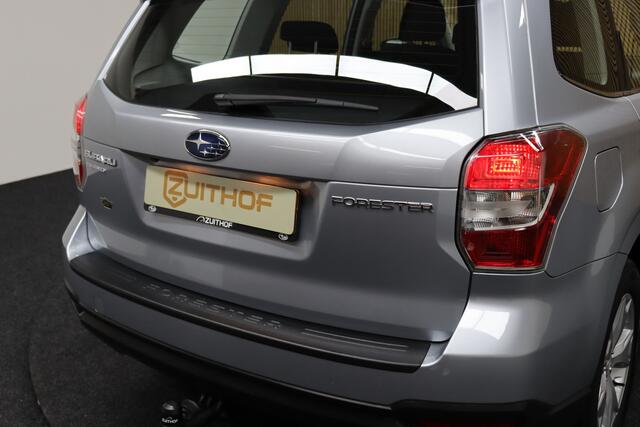 Subaru FORESTER 2.0 Comfort Automaat | Cruise-control | Trekhaak | Camera | Clima | LM Velgen | X-Mode | Stoelverwarming | Dealer Onderhouden!