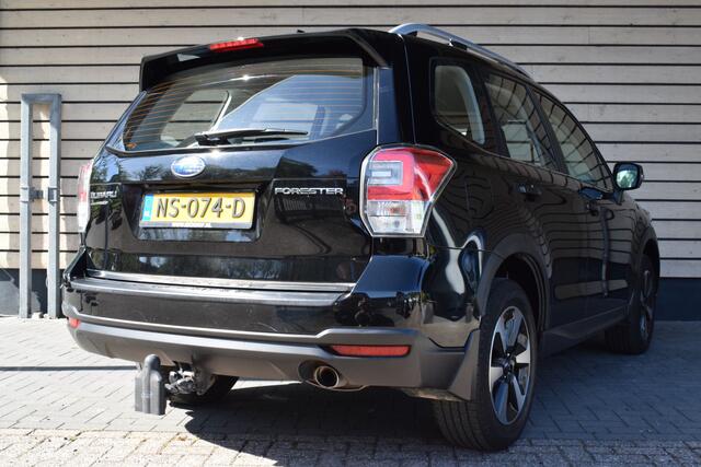Subaru FORESTER 2.0 Comfort - Trekhaak - Dealer onderhouden