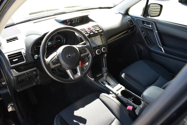 Subaru FORESTER 2.0 Comfort - Trekhaak - Dealer onderhouden
