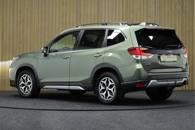 Subaru FORESTER 2.0i e-BOXER First Edition | Adaptive-cruise | Panoramadak | Apple Carplay & Android Auto | Trekhaak | Leder | Camera | Navigatie | Elek. Achterklep