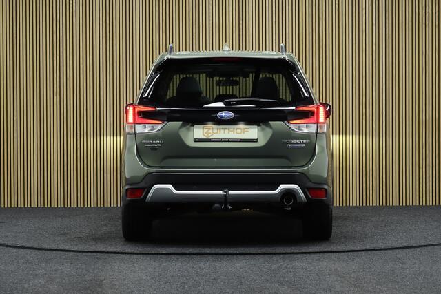 Subaru FORESTER 2.0i e-BOXER First Edition | Adaptive-cruise | Panoramadak | Apple Carplay & Android Auto | Trekhaak | Leder | Camera | Navigatie | Elek. Achterklep