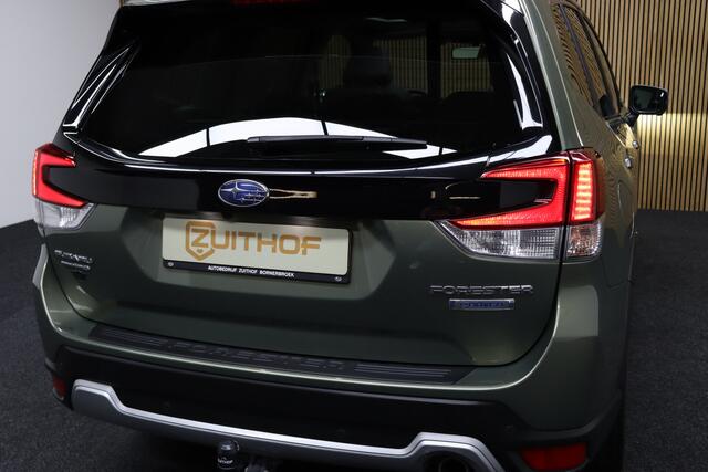 Subaru FORESTER 2.0i e-BOXER First Edition | Adaptive-cruise | Panoramadak | Apple Carplay & Android Auto | Trekhaak | Leder | Camera | Navigatie | Elek. Achterklep