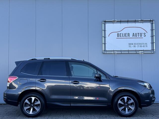 Subaru FORESTER 2.0 Luxury Automaat Schuifdak/Trekhaak.