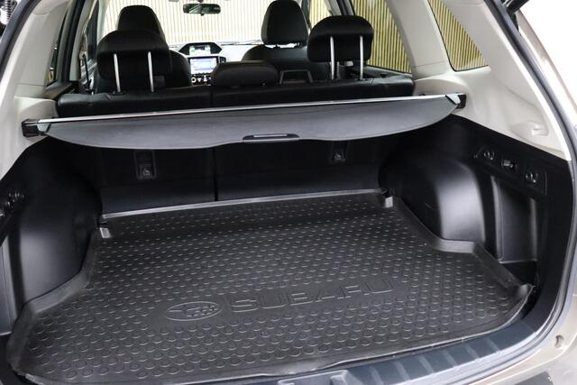 Subaru FORESTER 2.0i e-BOXER Premium | Adaptive-cruise | Trekhaak | Apple Carplay & Android Auto | Leder | Camera | Dodehoekdetectie | Keyless