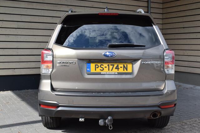 Subaru FORESTER 2.0 Premium - Dealer onderhouden - Trekhaak Eyesight