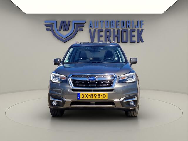 Subaru FORESTER 2.0 Luxury NL Auto - Panodak - Trekhaak