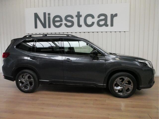 Subaru FORESTER 2.0i e-BOXER Premium Black
