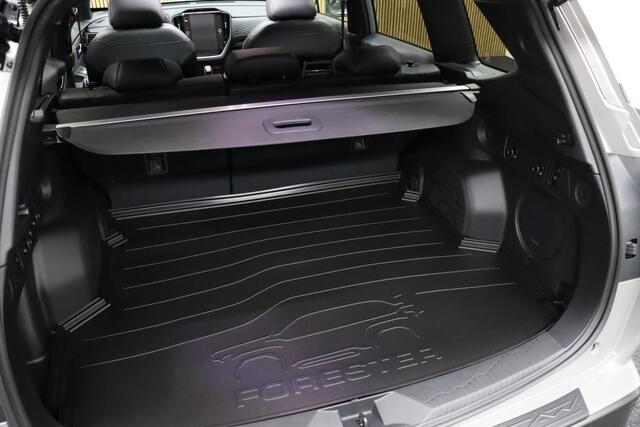 Subaru FORESTER 2.0i e-BOXER Premium Black | First Edition | Panoramadak | Leder | Adaptive-cruise | Navigatie | Apple Carplay & Android Auto | Elek. Achterklep | Keyless | Navigatie | Rondomzicht Camera | Dodehoekdetectie