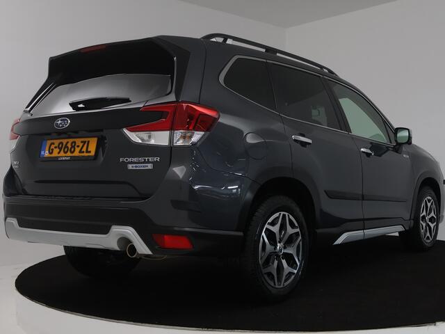 Subaru FORESTER 2.0i e-BOXER Luxury | 1870 kg Trekgewicht | Camera | Dodehoek Detector | Carplay\Android Auto | Nederlandse Auto | NAP |