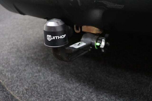 Subaru FORESTER 2.0 Spring Edition | Elek. Glazen Panoramadak | Adaptive-cruise | Afneembare Trekhaak | Camera | Clima | Parkeersensoren | X-Mode | Stoelverwarming Voor & Achter