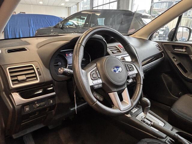 Subaru FORESTER 2.0 PANODAK - TREKHAAK - DEALER ONDERHOUDEN