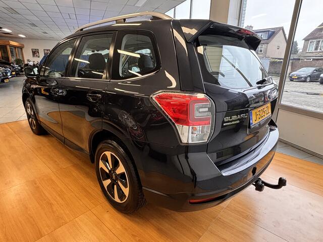 Subaru FORESTER 2.0 PANODAK - TREKHAAK - DEALER ONDERHOUDEN
